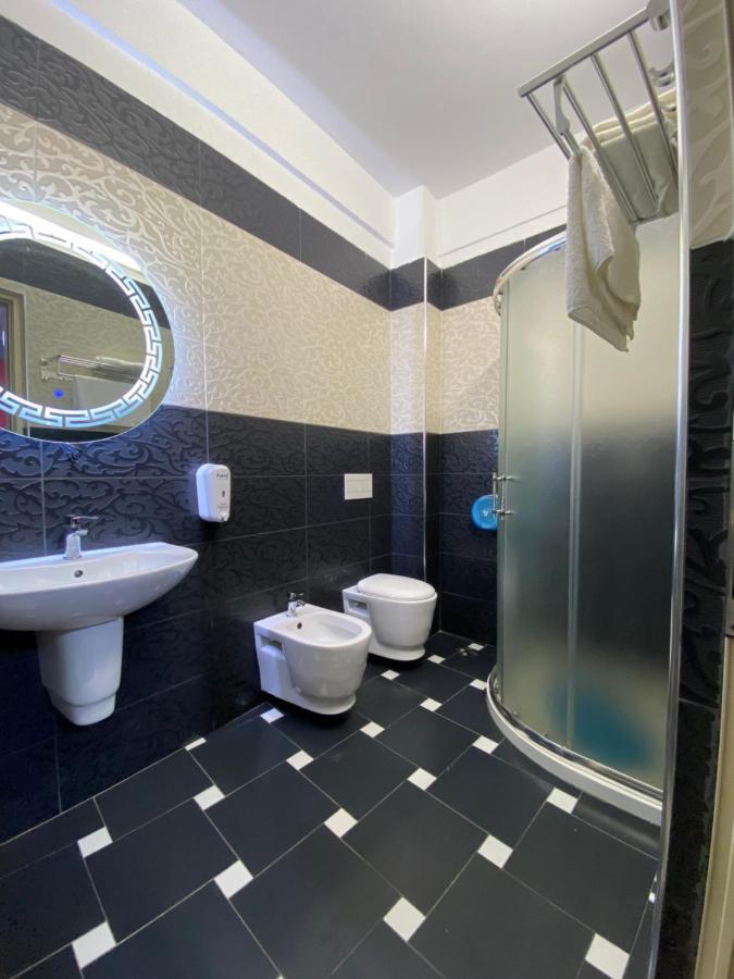 Pilo Lala Hotel Lushnje